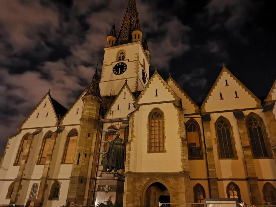 Charming Studio Ideal For Getaways Or Workations In Sibiu'S Medieval City Center Eksteriør bilde